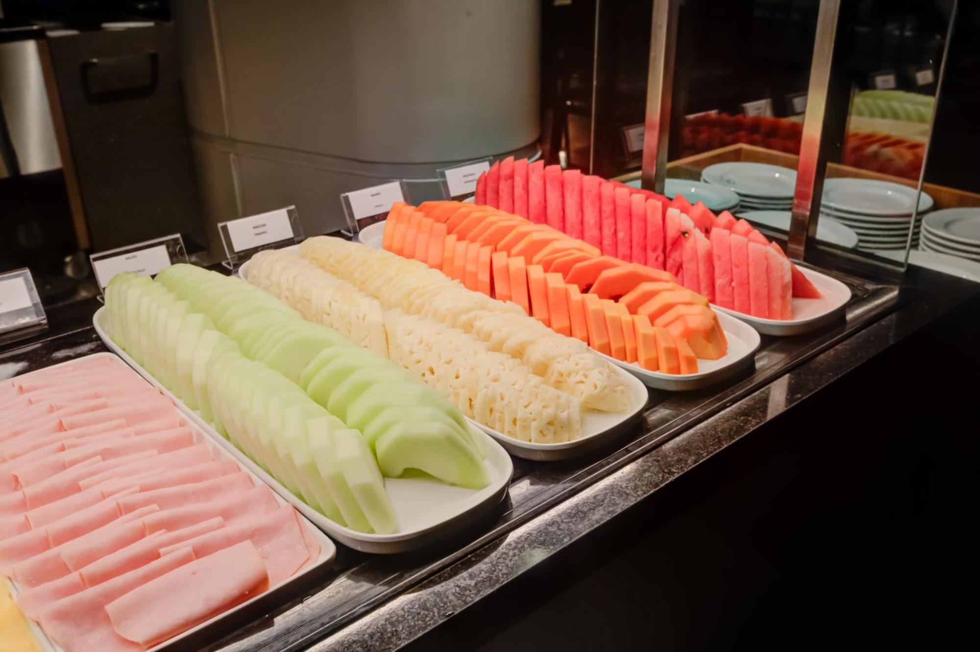 Hotel Radisson Sao Paulo Paulista Zewnętrze zdjęcie Fruit salad