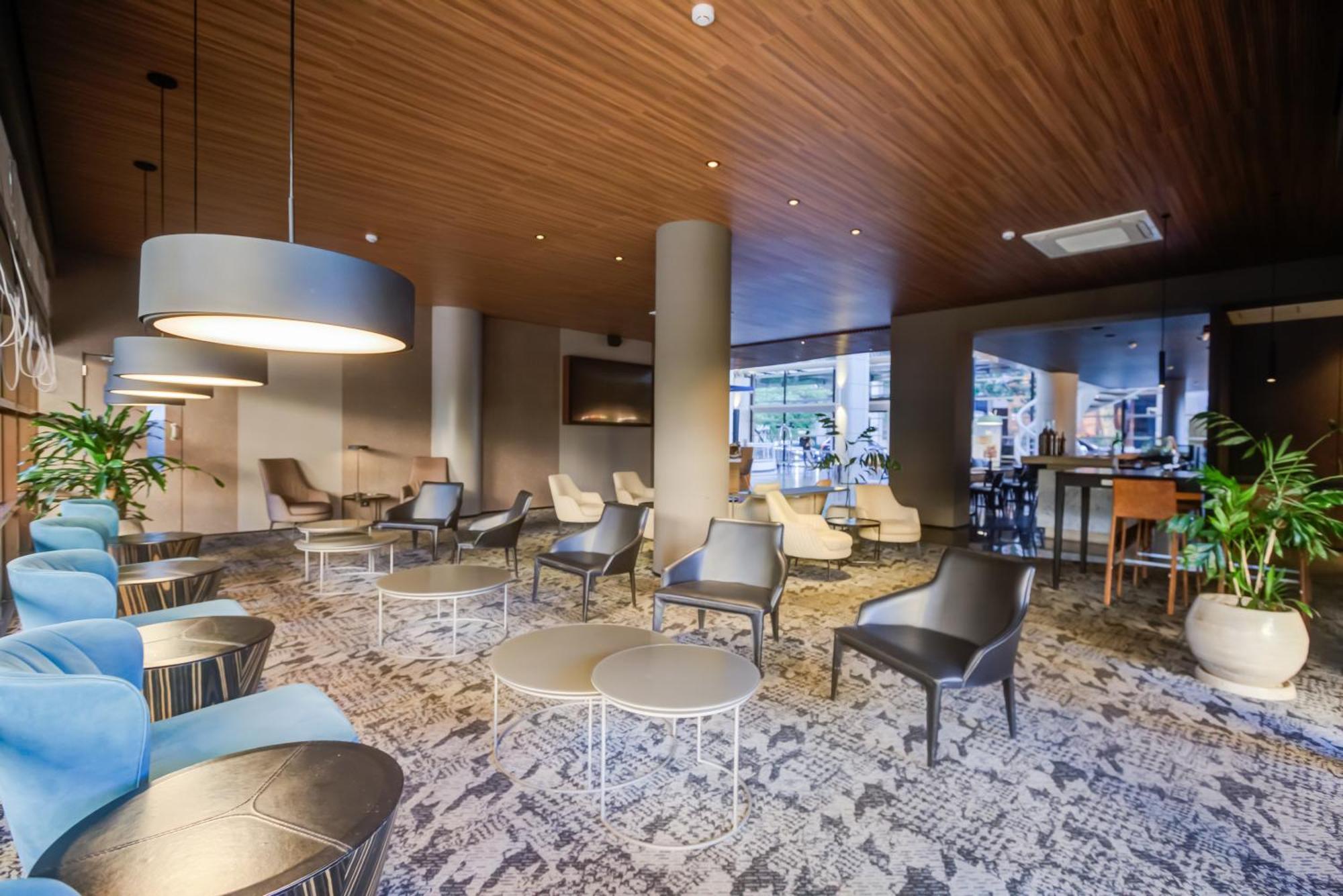 Hotel Radisson Sao Paulo Paulista Zewnętrze zdjęcie The lounge at the airport